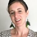 green parot feather earrings