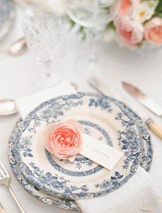 blue-china-crockery-wedding