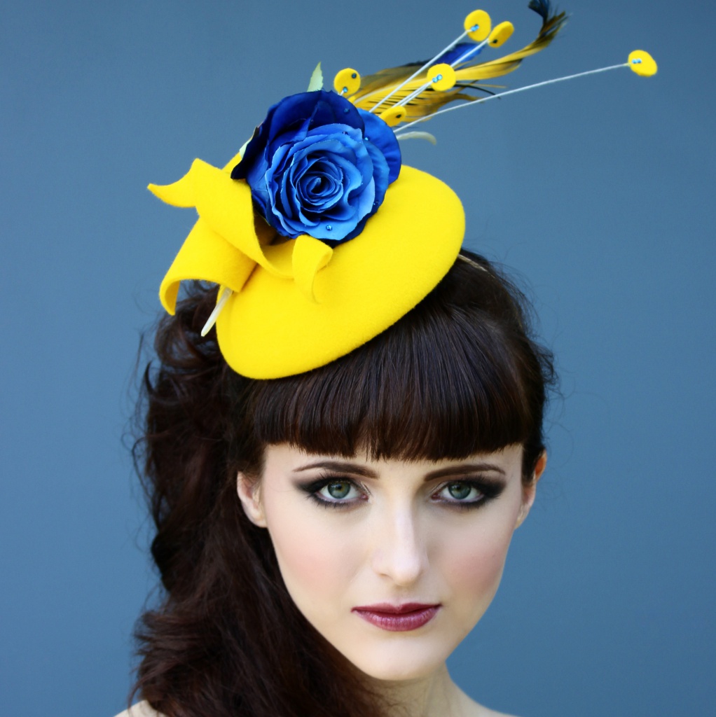 'Eamque' Sculptural Yellow Cocktail Hat