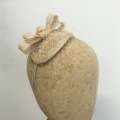 Neutral sand bow Fascinator