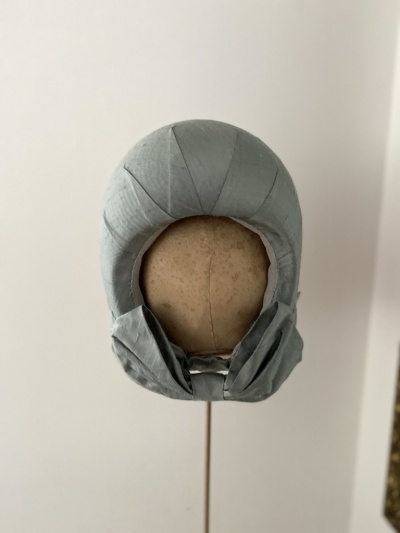 1960s half hat with bow at the back