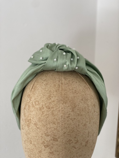 Light green silk knotted headband with pearls