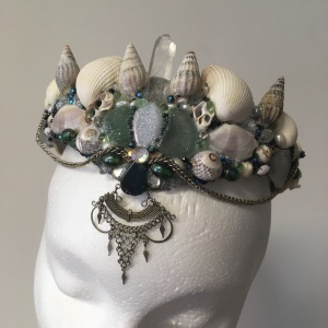 shell crown headdress for a bride