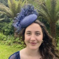 Navy cocktail hat fascinator Holly Young Navy cocktail hat fascinator Holly Young