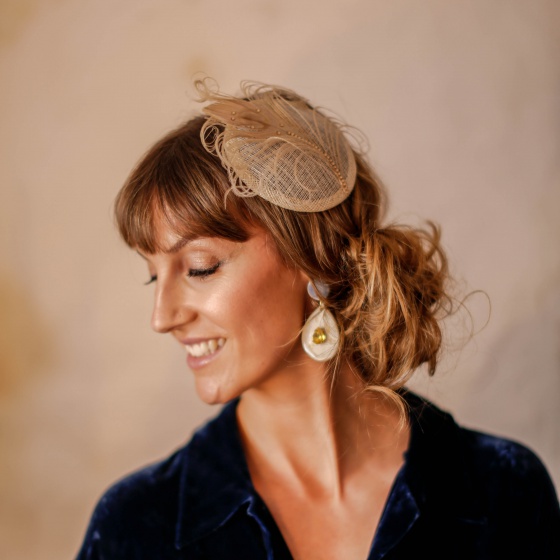 'Pippa' Nude & gold cocktail hat