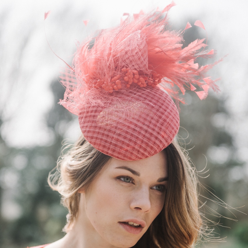 Coralie' Coral cocktail hat