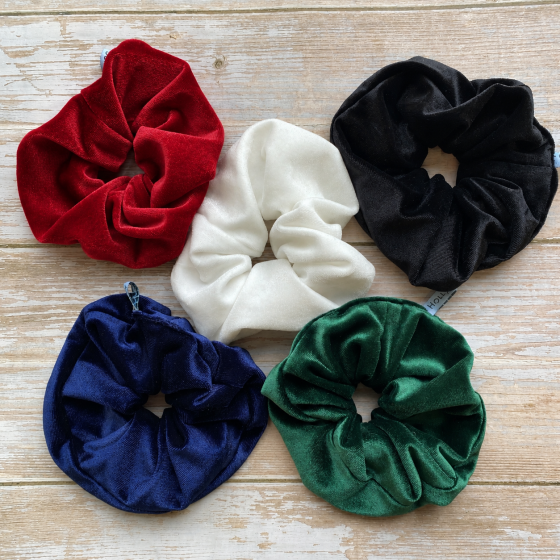 'Isel' large velvet scrunchies 'Isel' large velvet scrunchies