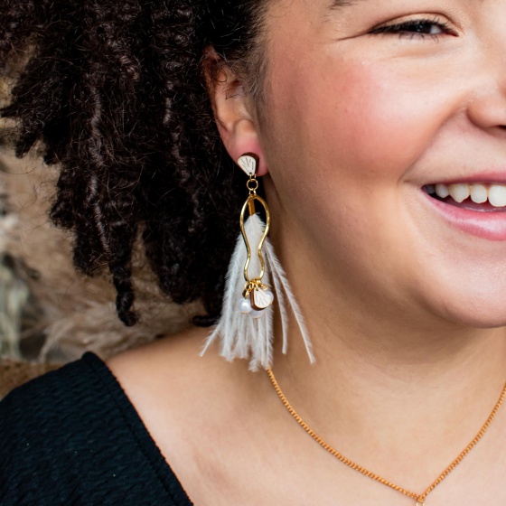 'Melissa' Feather & Pearl Earrings in Ivory