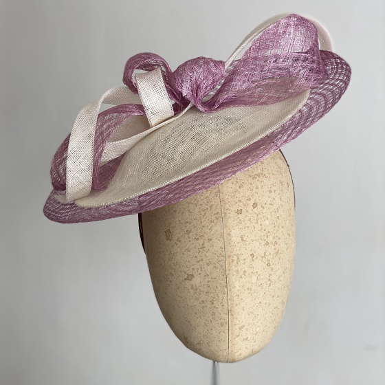 'Larisa' Ivory & Lilac Saucer