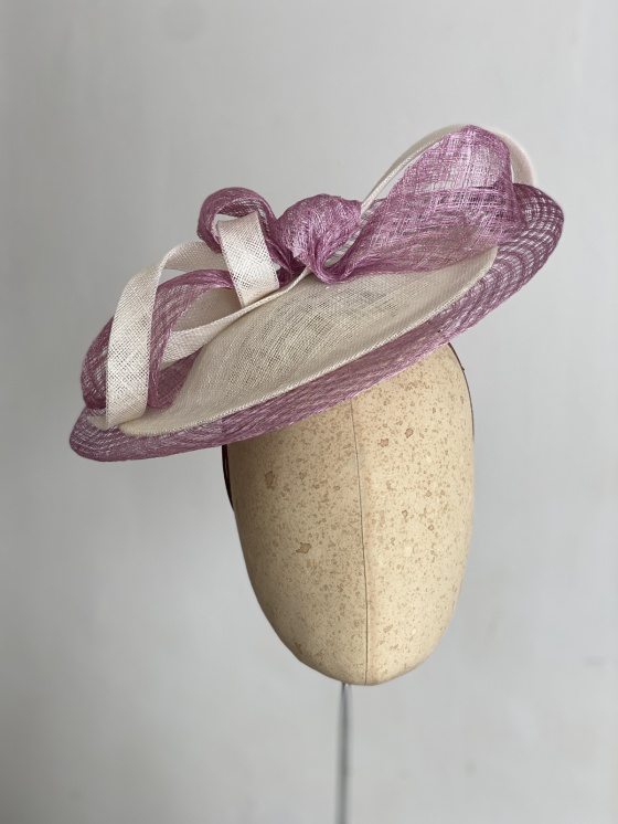 'Larisa' Ivory & Lilac Saucer