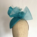 'Flutter' Turquoise Percher