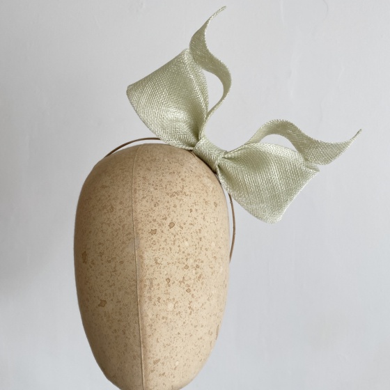'Ava' Pistachio Bow