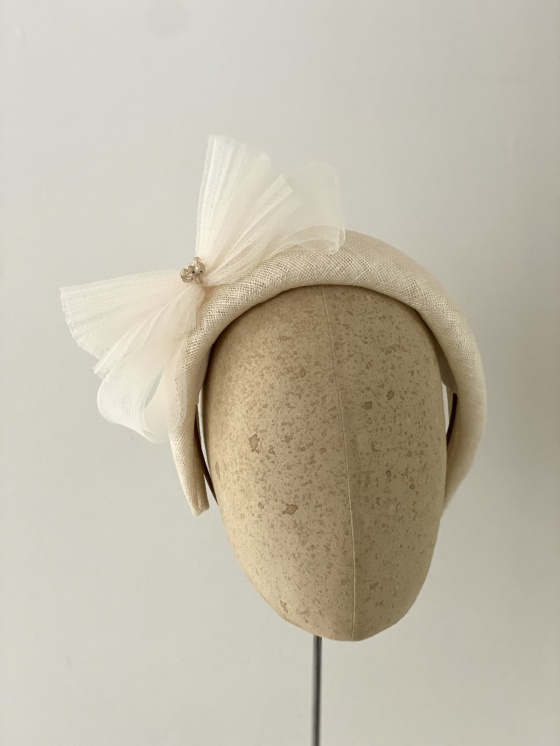 'Talulla' ivory crown