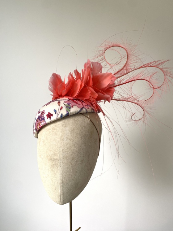 'Korel' cocktail hat 'Korel' cocktail hat