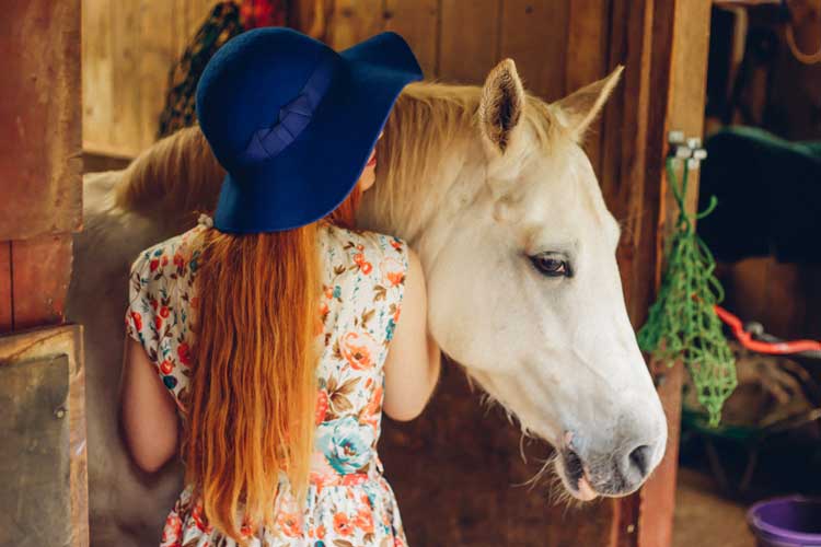 Floppy hat in royal blue with royal blue ribbon